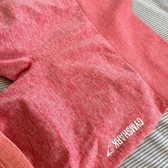 NWOT orange and pink GYMSHARK leggings - Picture 3 of 7